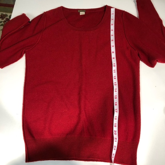 Zoe Couture Red Cashmere Sweater — Women’s Small, Soft Knit, Zip-Sleeve Detail - Picture 9 of 10